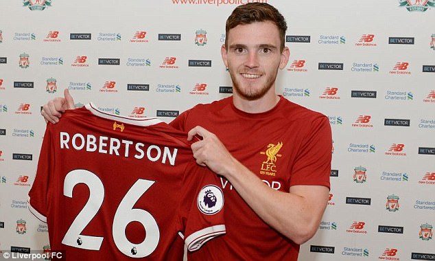 Liverpool Perkenalkan Pemain Baru Andy Robertson