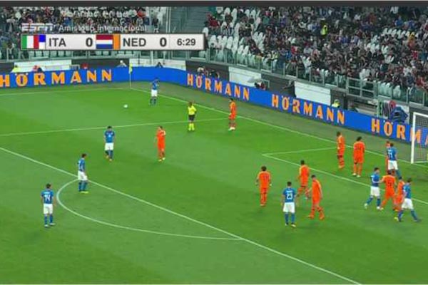 Laporan Pertandingan Sepakbola Timnas Italia VS Timnas Belanda